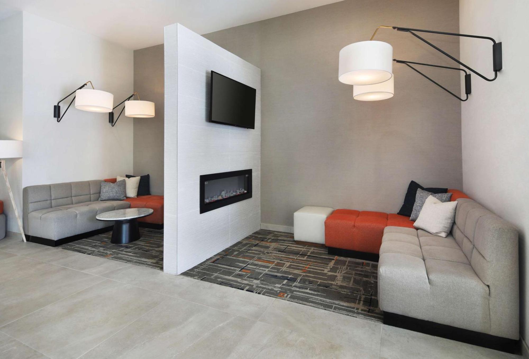 Homewood Suites By Hilton San Diego Central Екстер'єр фото