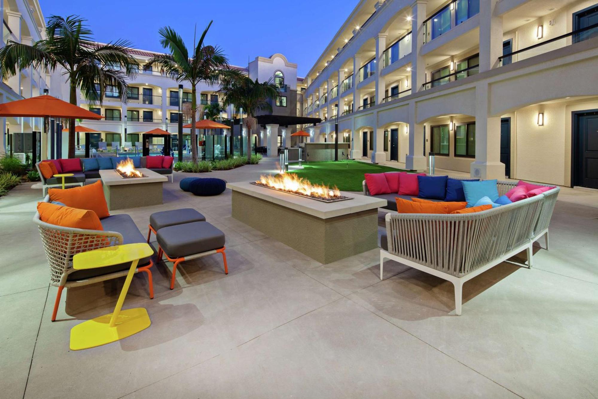 Homewood Suites By Hilton San Diego Central Екстер'єр фото