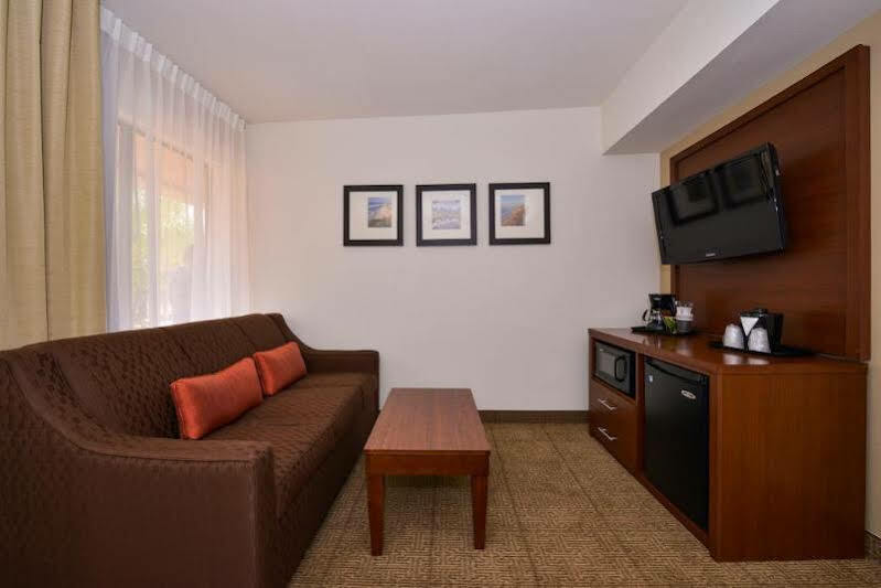 Homewood Suites By Hilton San Diego Central Екстер'єр фото